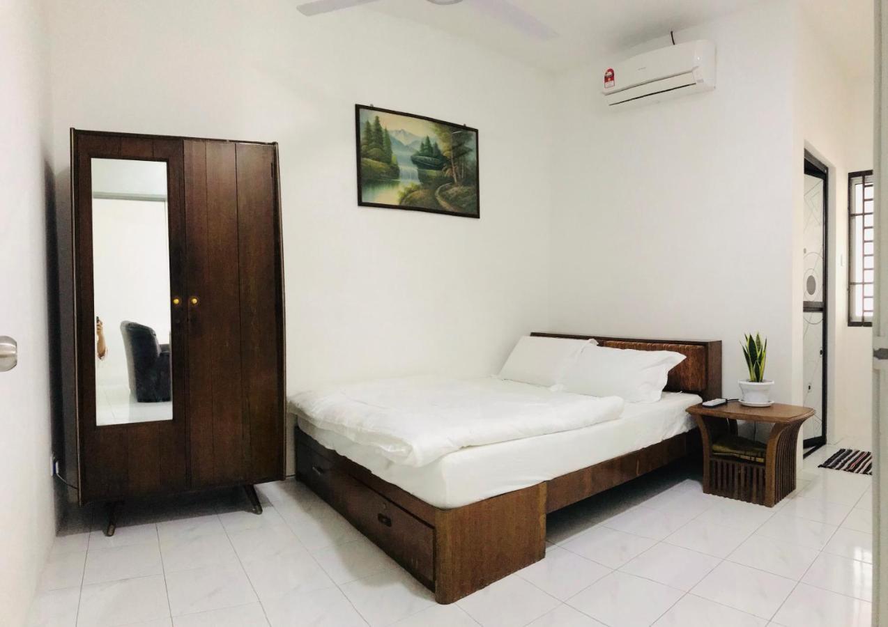 Alyn Home Batu Pahat II Wifi Coway Mohd Noor Exterior foto
